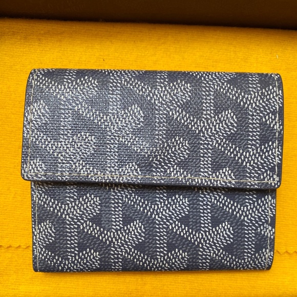 Goyard Monnaie Marigny Card/Coin Wallet - Grey - Picture 2 of 8